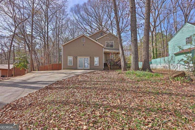 585 Lake Drive Snellville - 2