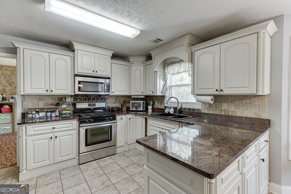 1480 Bramlett Forest Trail Lawrenceville - 12