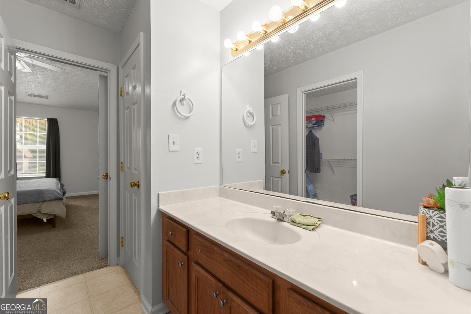 5220 Kirk Drive Atlanta - 1