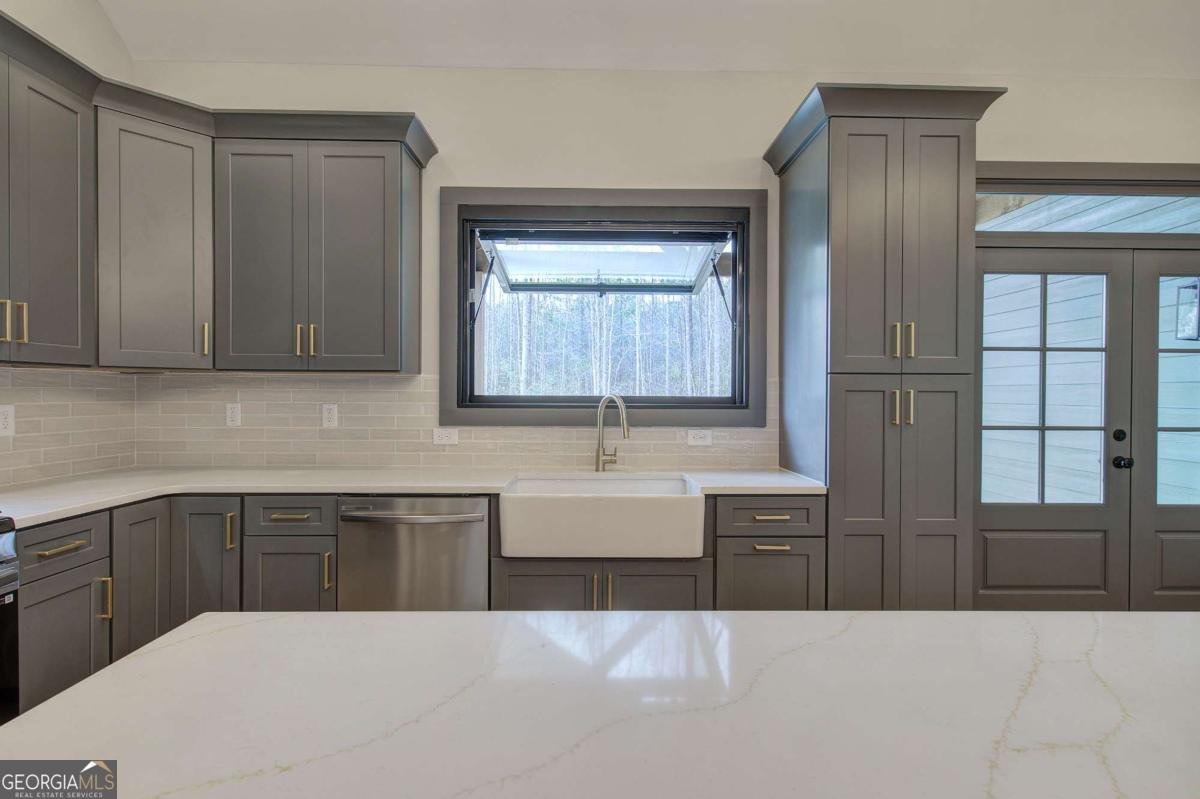 313 Morgan Road Temple - 23