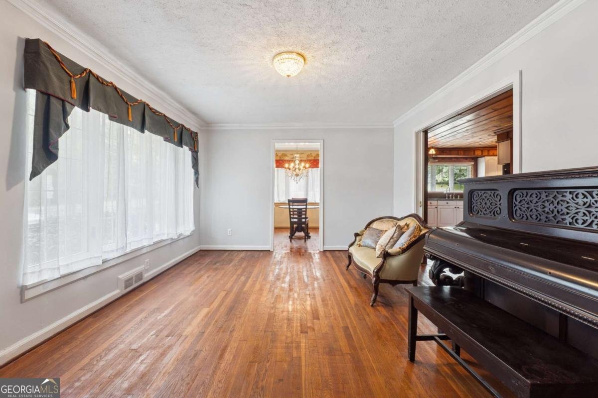 325 Polk Street Marietta - 12