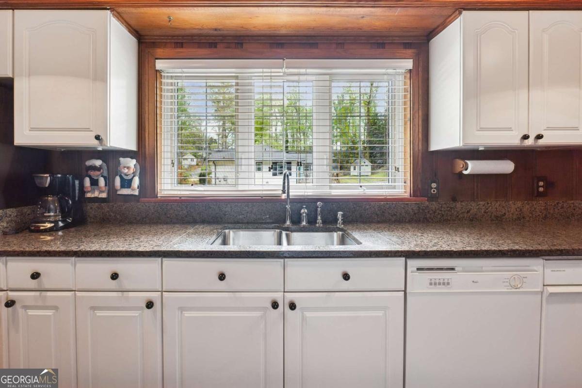 325 Polk Street Marietta - 7