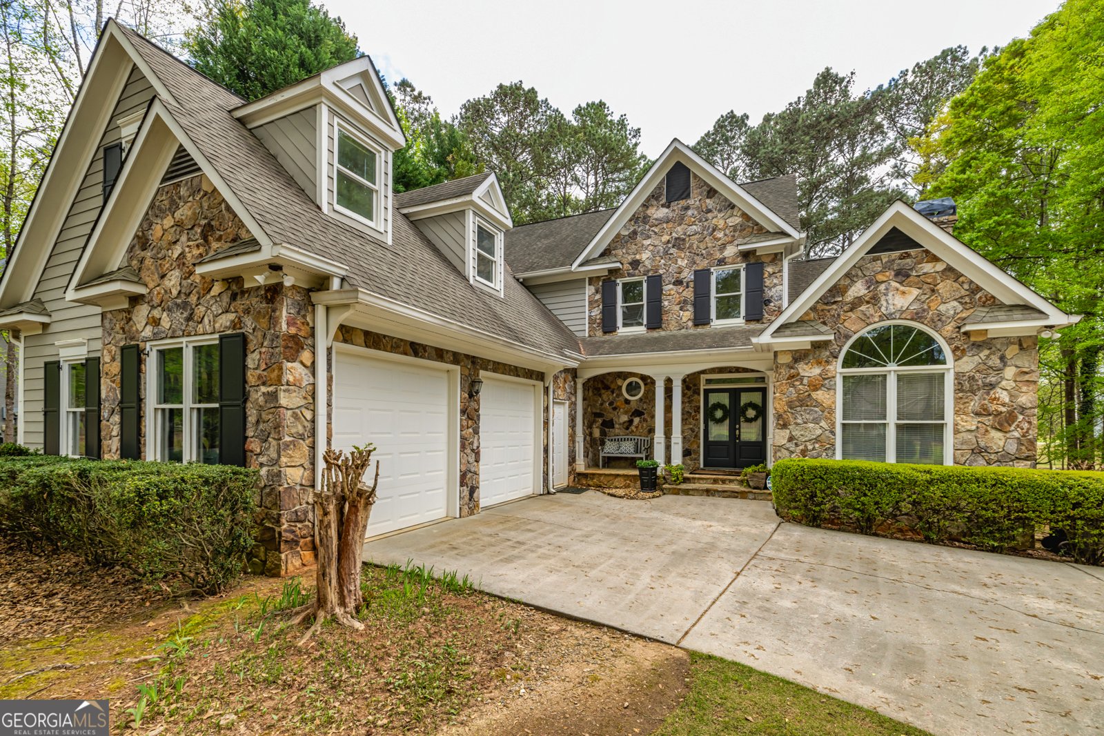 22 Shoreline Drive Newnan - 1