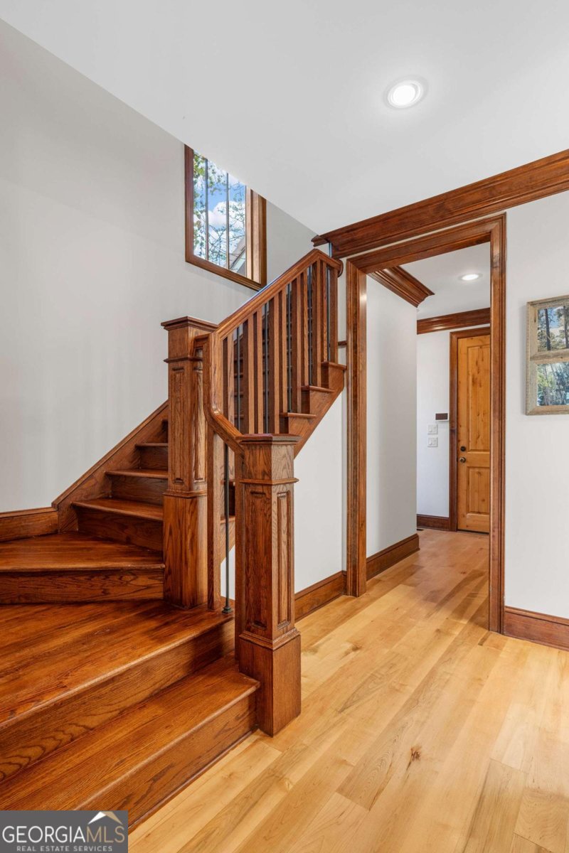 6316 Woodlake Drive Buford - 38