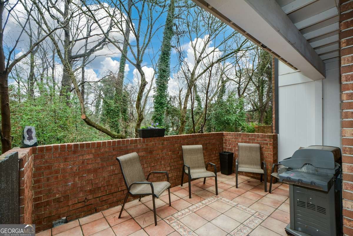 3259 Clairmont North Brookhaven - 32