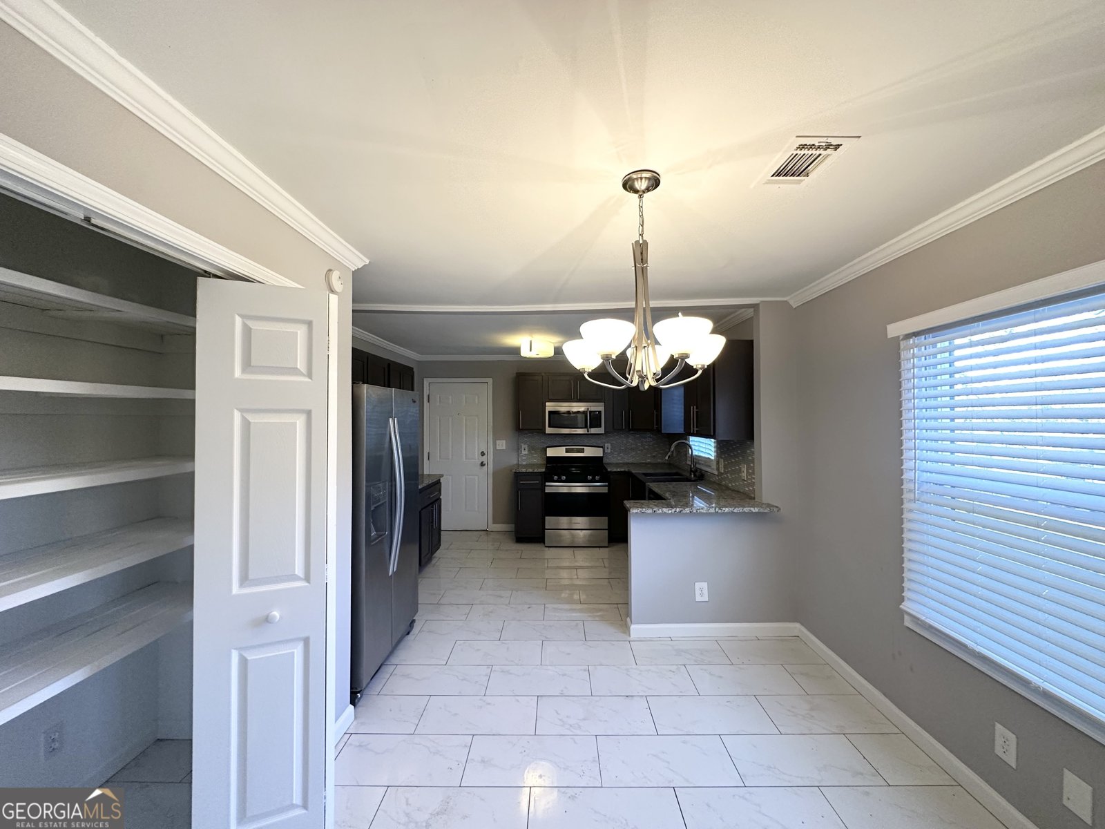 3729 Glenwood Road Decatur - 6