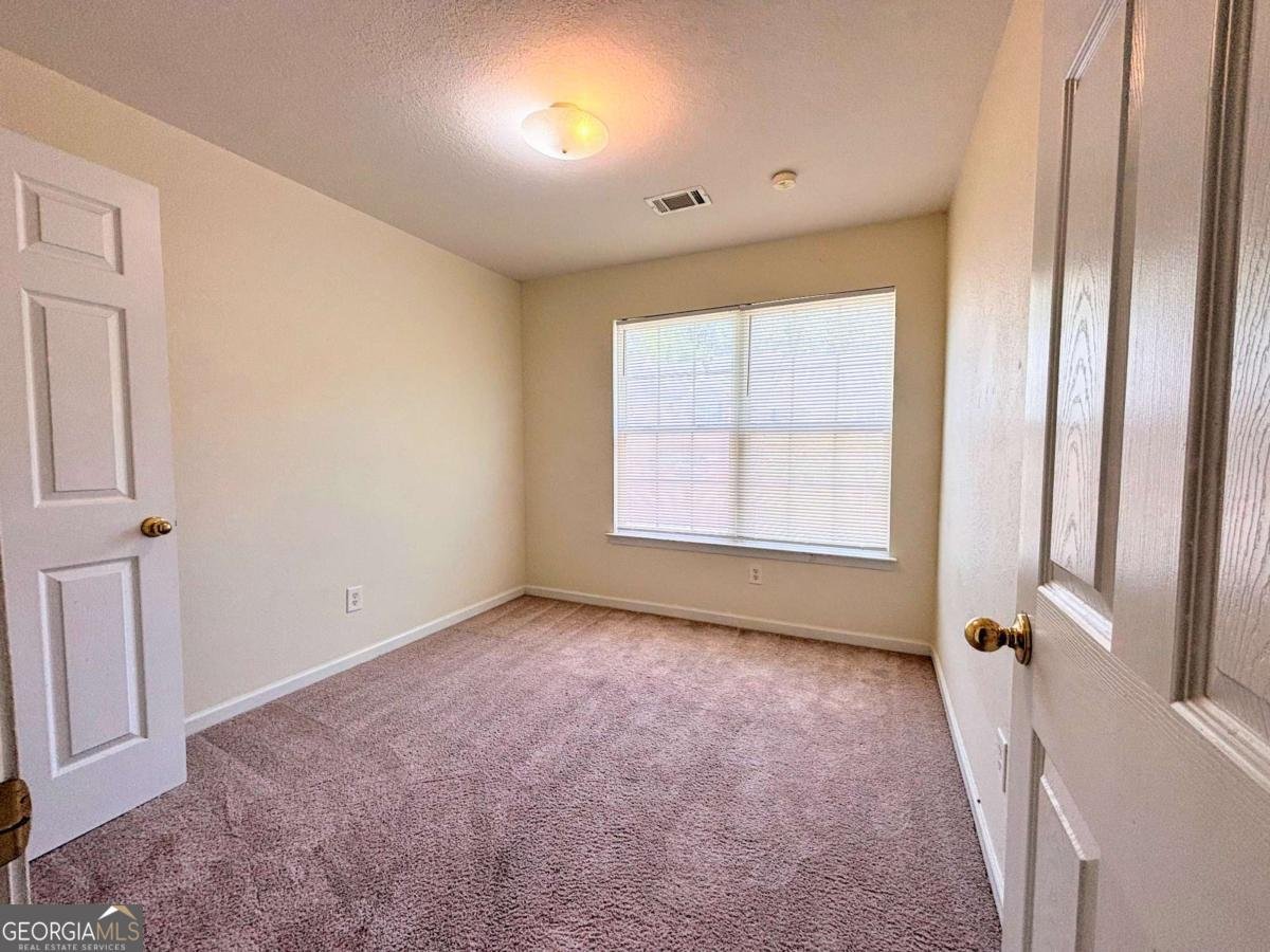 290 Brookview Drive Riverdale - 11