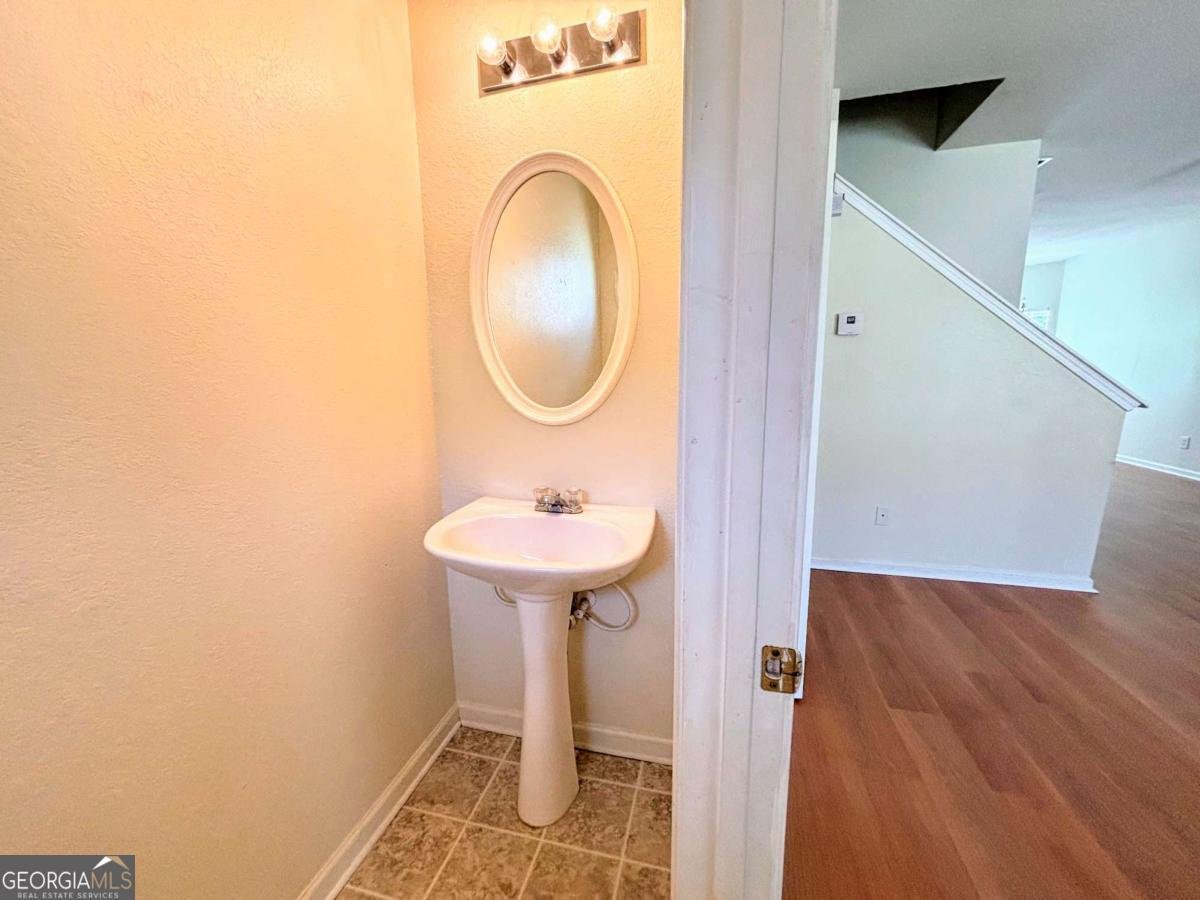 290 Brookview Drive Riverdale - 4