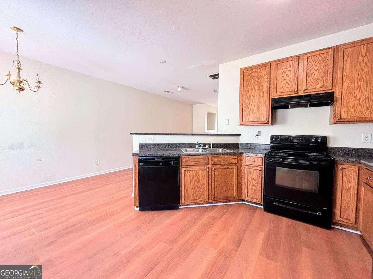 290 Brookview Drive Riverdale - 7