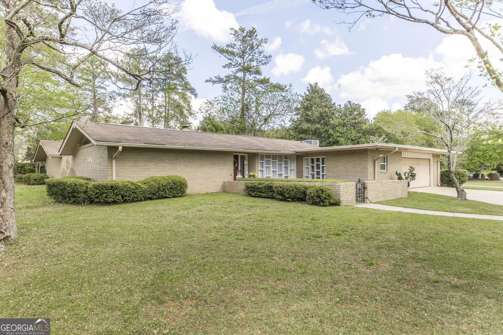 109 Deerwood Circle Warner Robins - 2