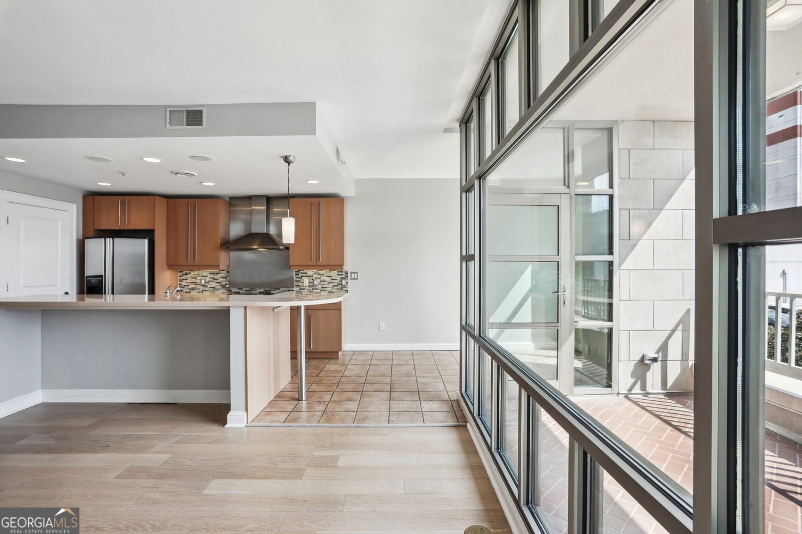 250 Park Avenue West Atlanta - 17
