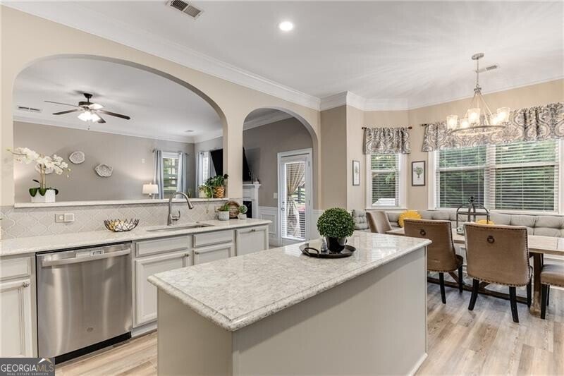 4560 Evandale Way Cumming - 8
