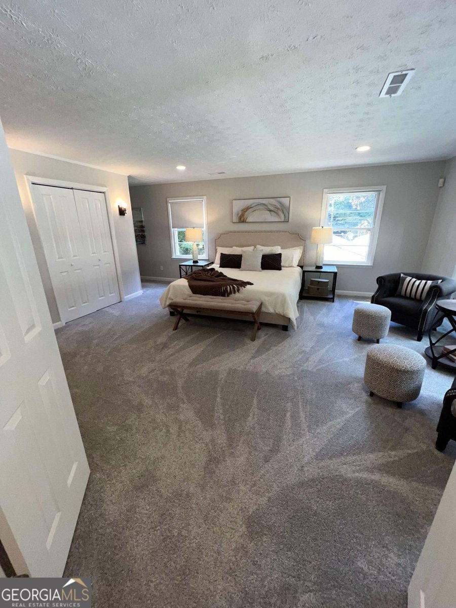 2747 Santa Barbara Drive Atlanta - 4