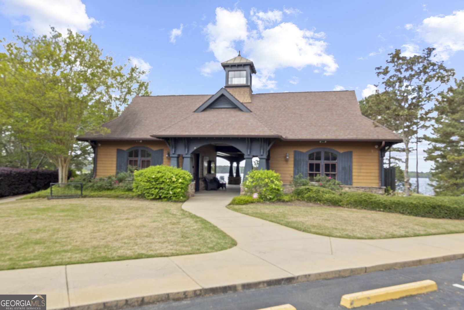 6025 Golf View Crossing Locust Grove - 38