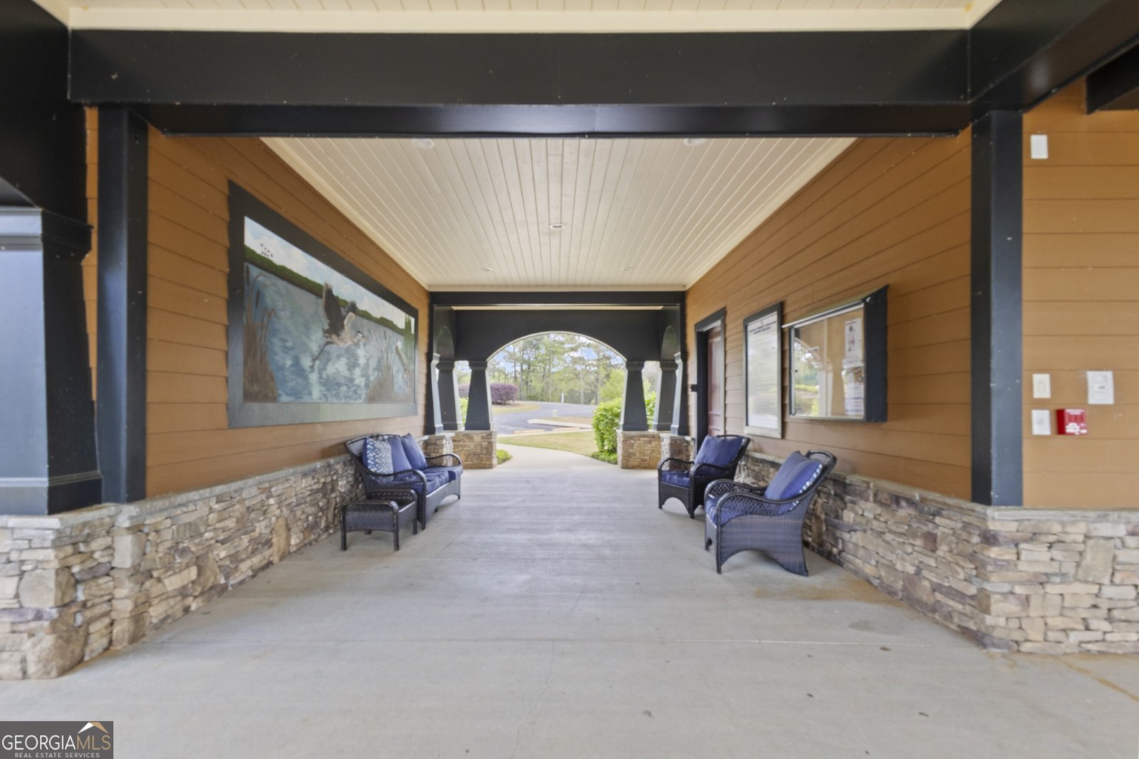 6025 Golf View Crossing Locust Grove - 39