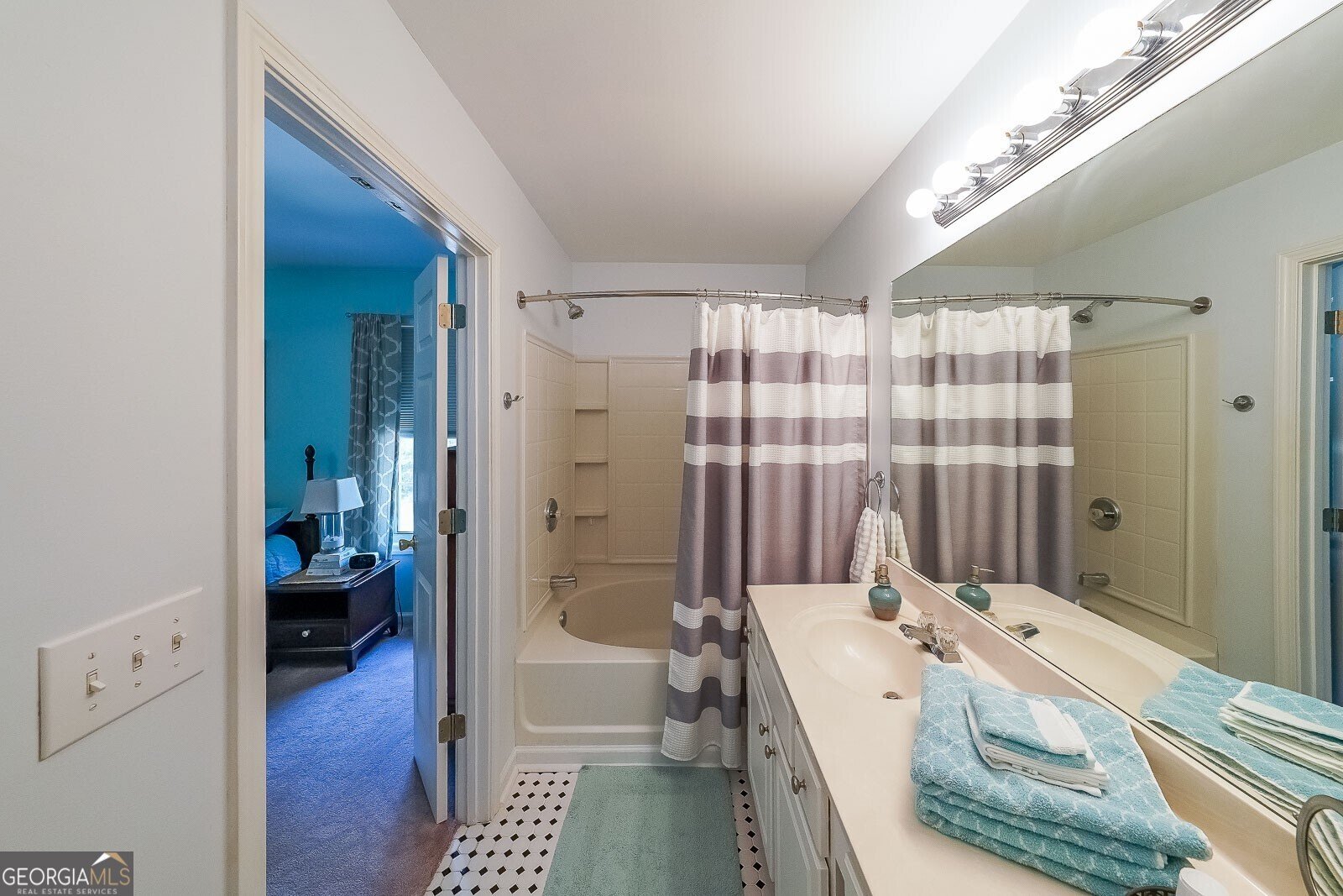 3729 Town Square Circle Kennesaw - 16