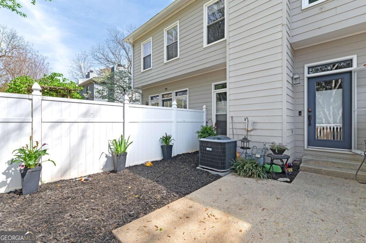 808 Dixie Avenue Atlanta - 12