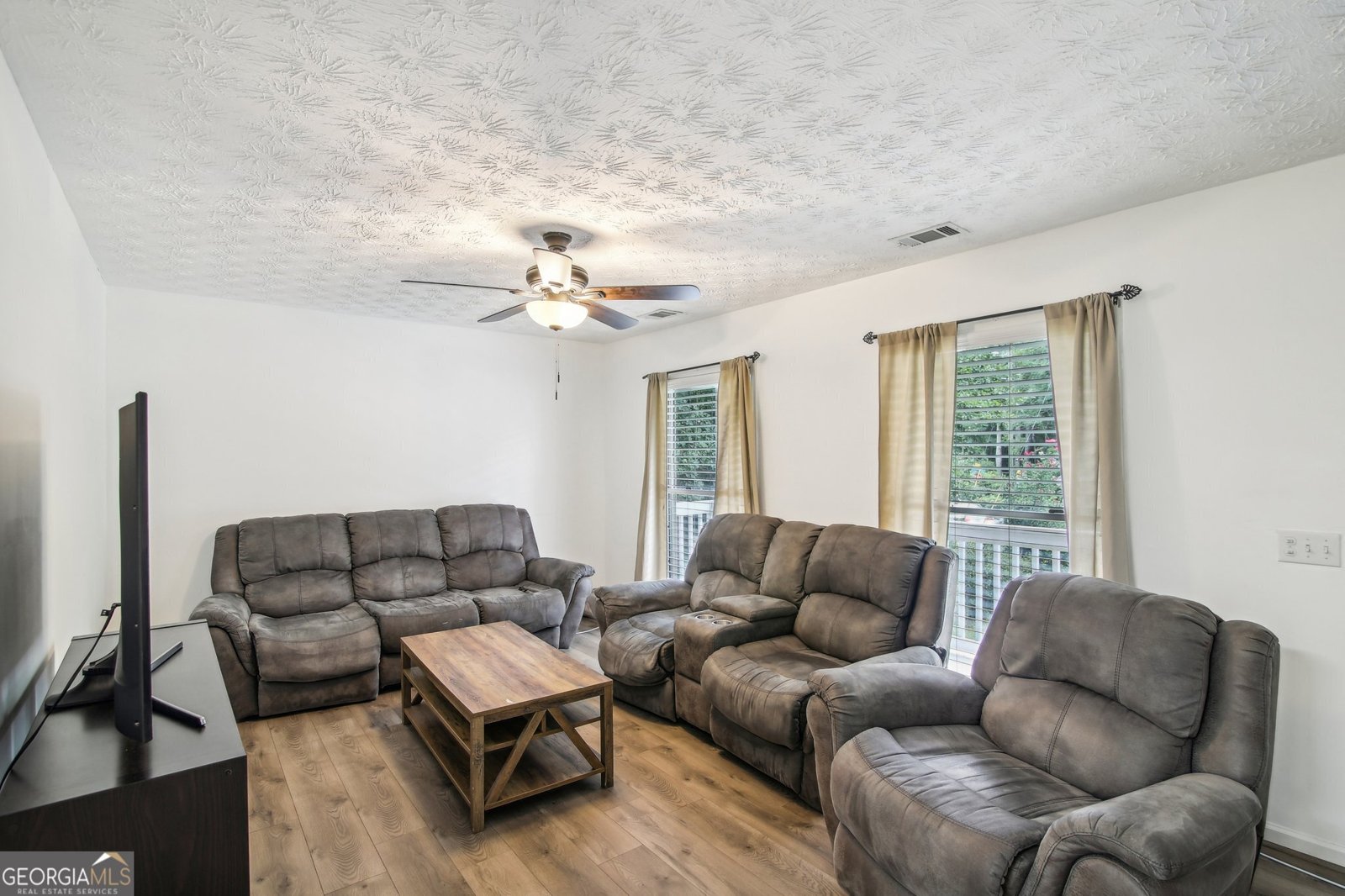 3980 Carlton Cove Court Loganville - 4