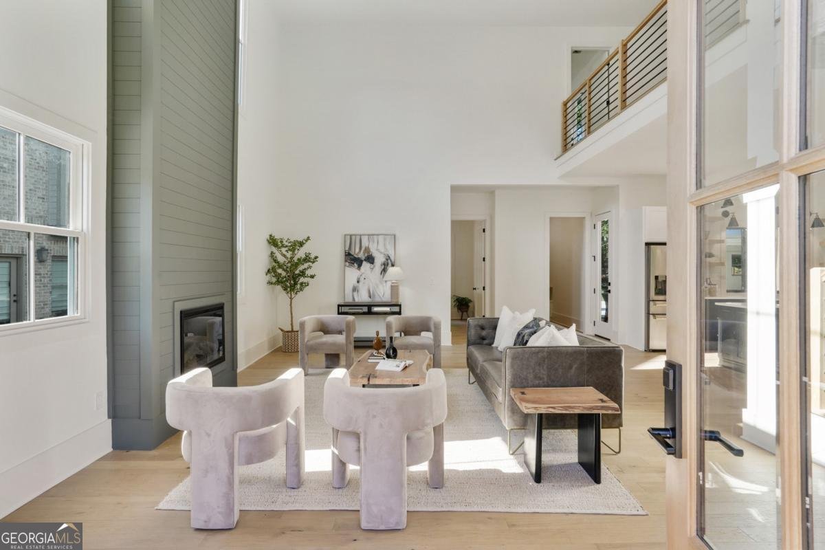 2198 Oakawana Drive Atlanta - 3