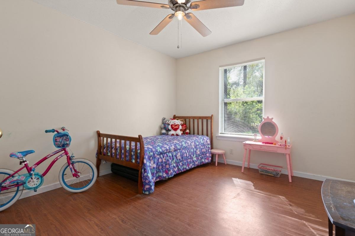 1202 Market Street Darien - 14