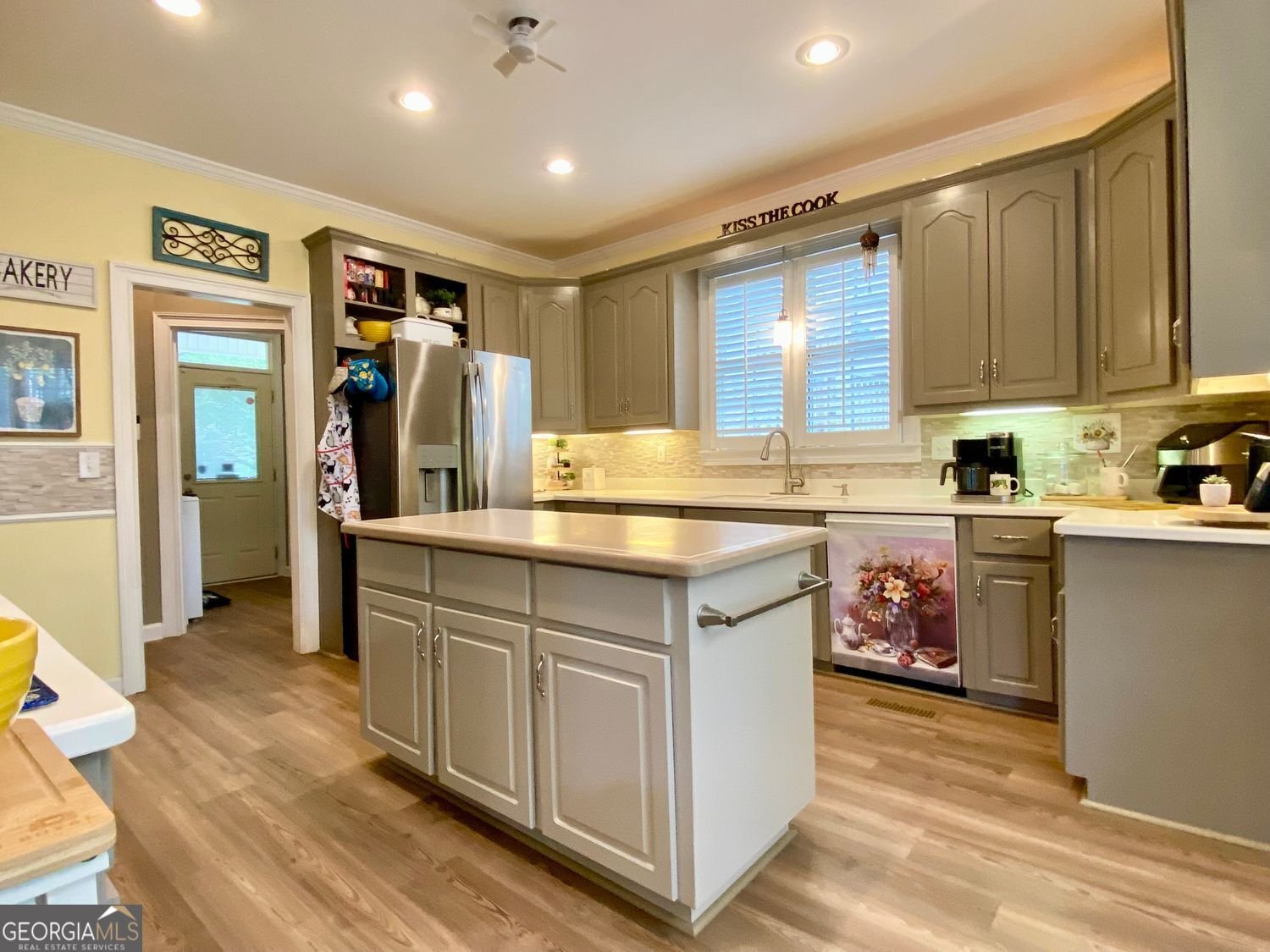 2210 Holly Springs Road Rockmart - 33