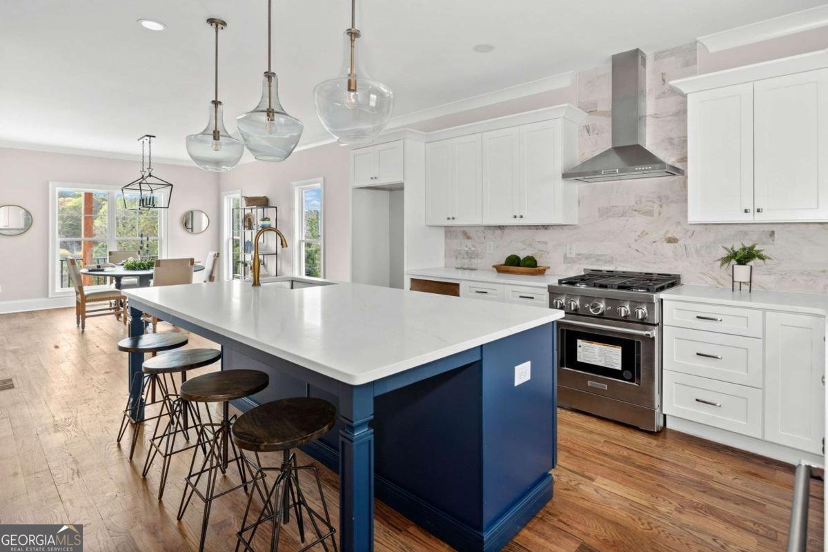 52 Lake Overlook Drive White - 12