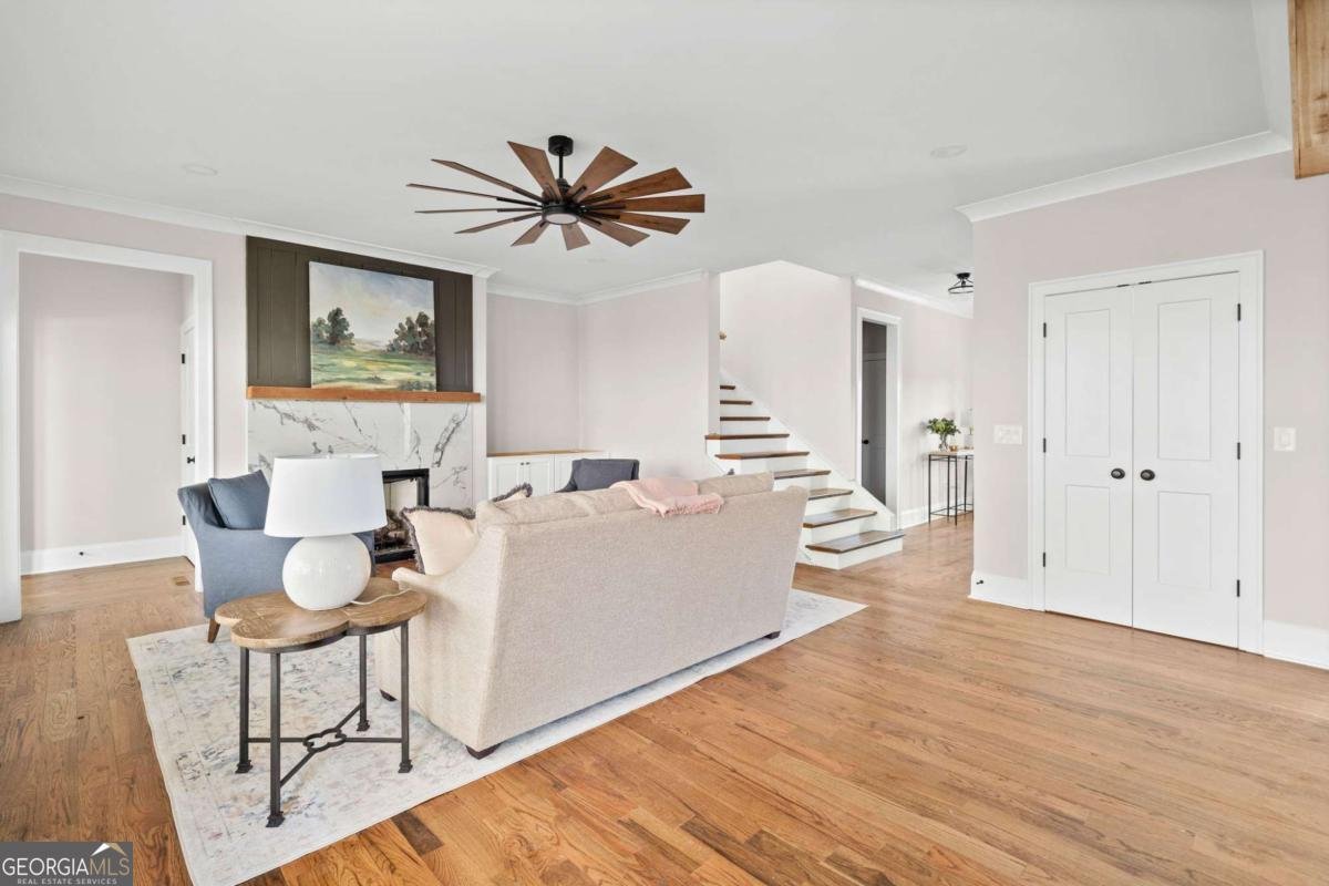 52 Lake Overlook Drive White - 17