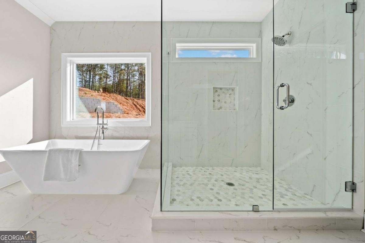 52 Lake Overlook Drive White - 24