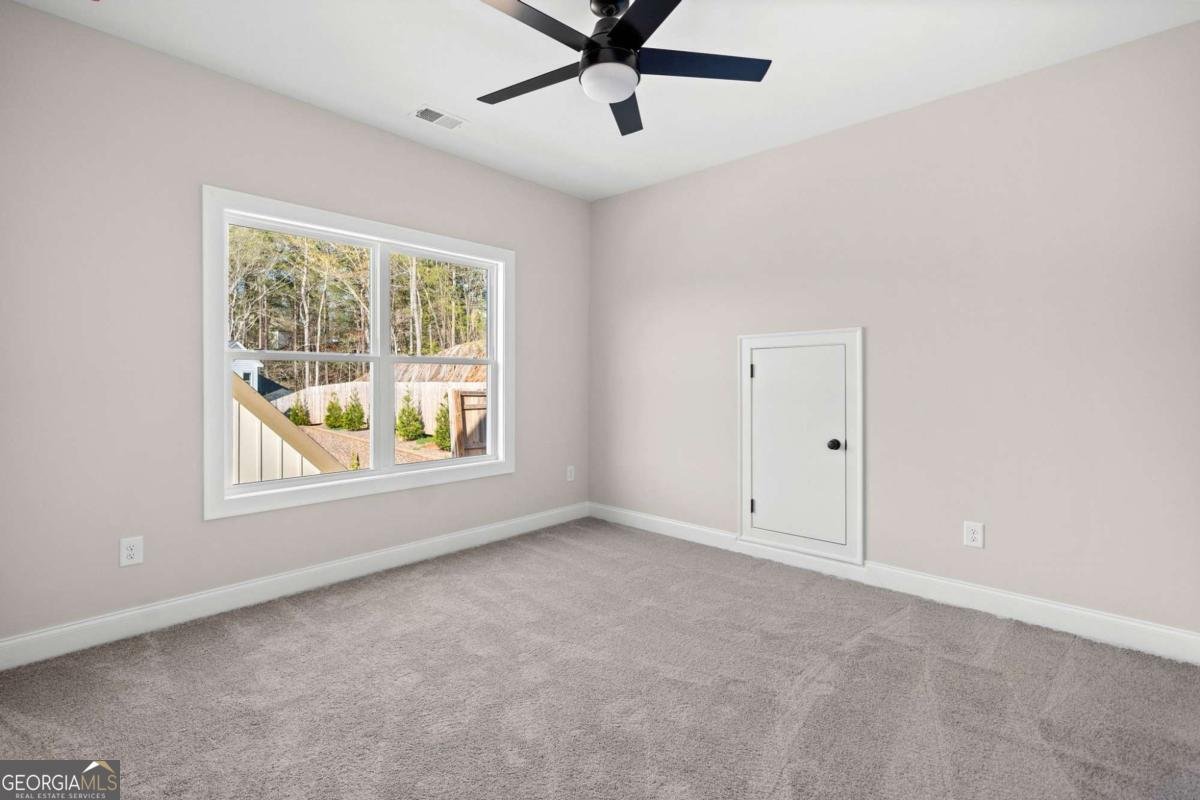 52 Lake Overlook Drive White - 38