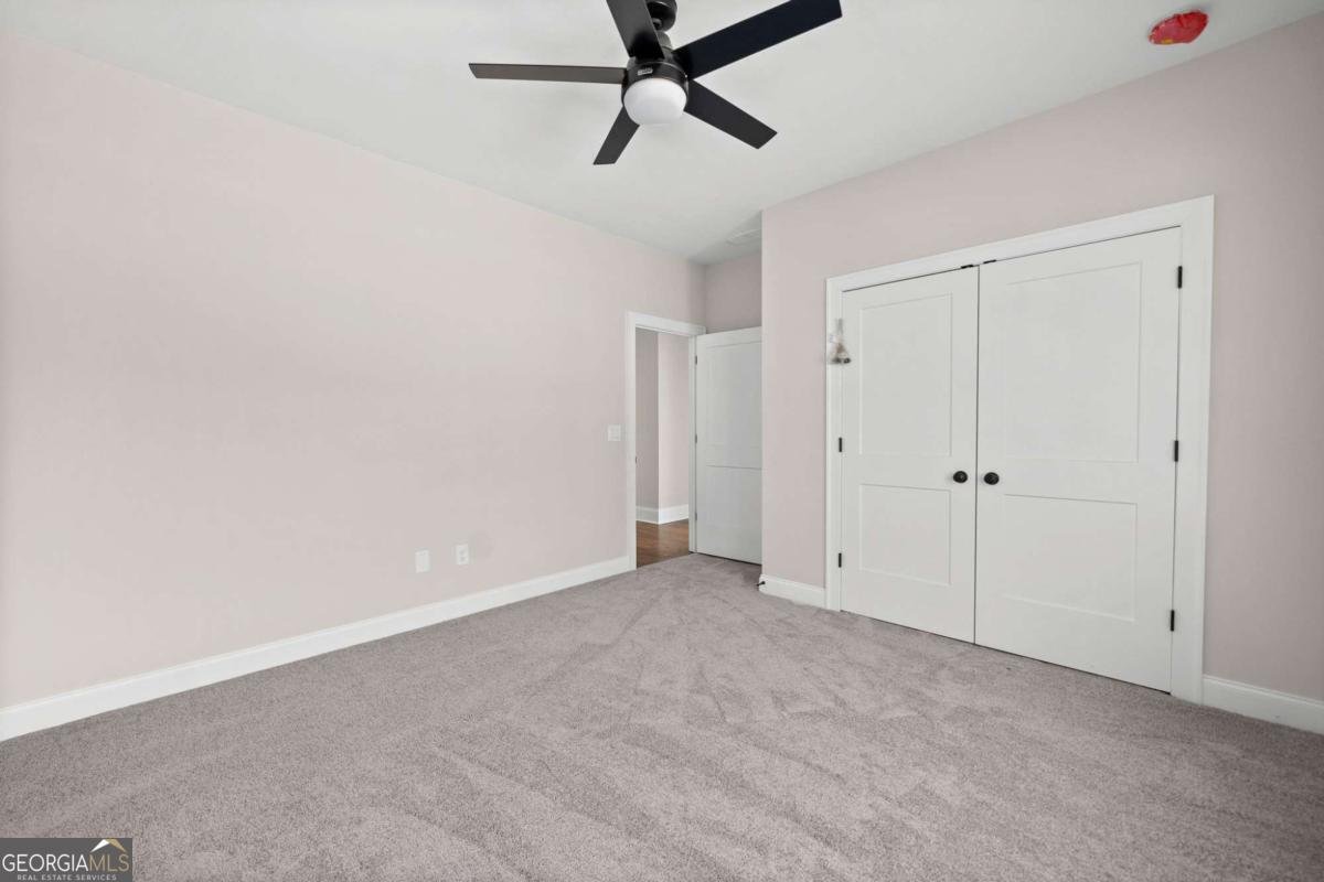 52 Lake Overlook Drive White - 40