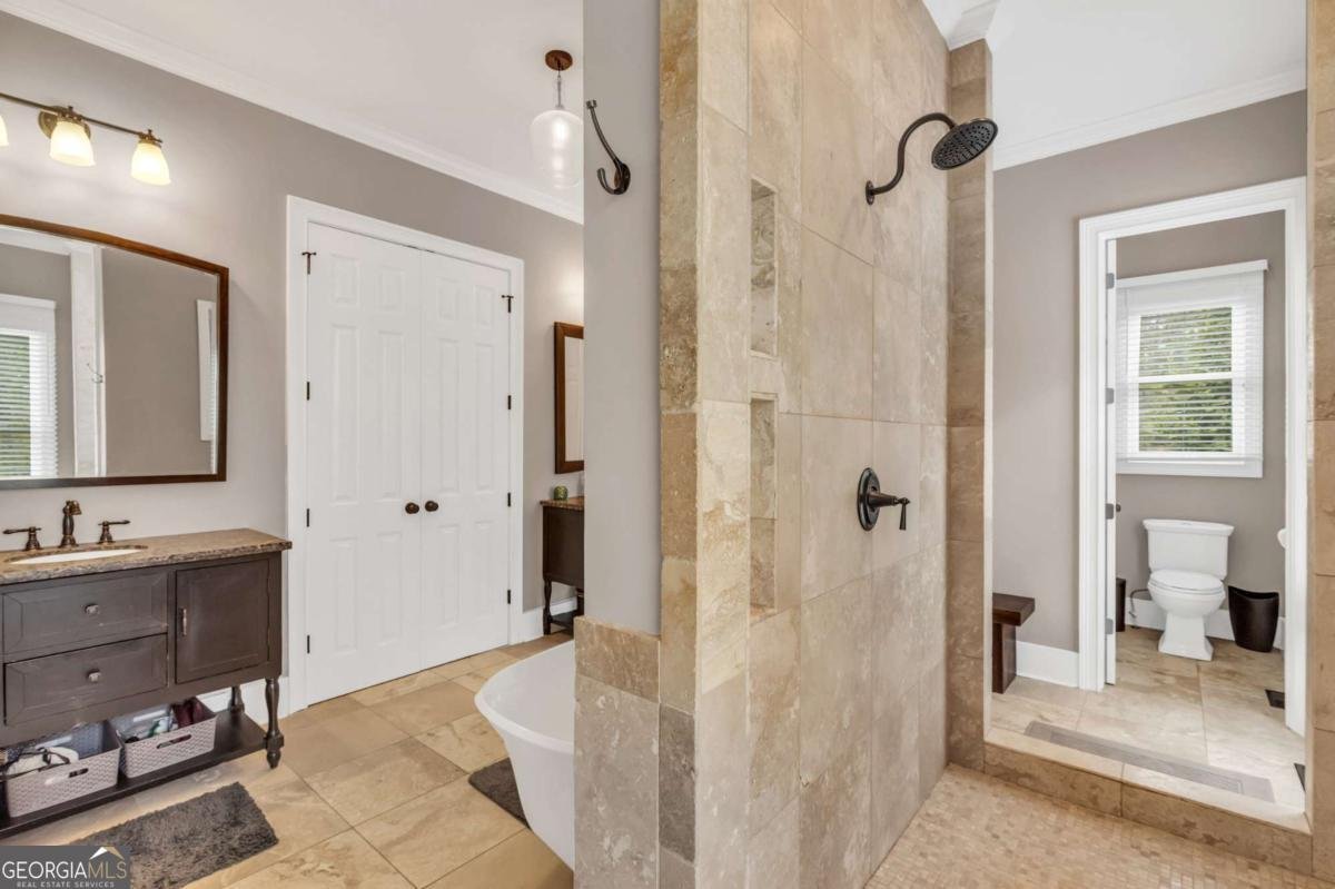 6585 QUEEN MILL Road Mableton - 46