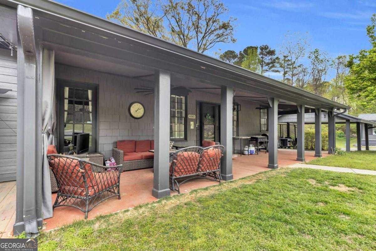 6585 QUEEN MILL Road Mableton - 49