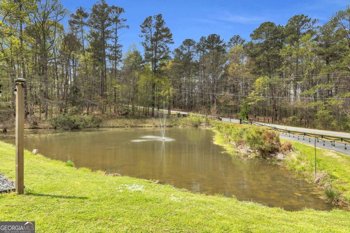 6585 QUEEN MILL Road Mableton - 51