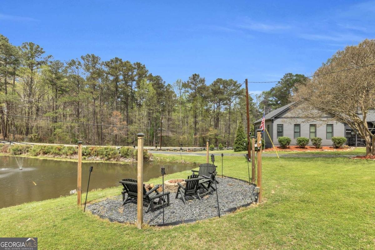 6585 QUEEN MILL Road Mableton - 58