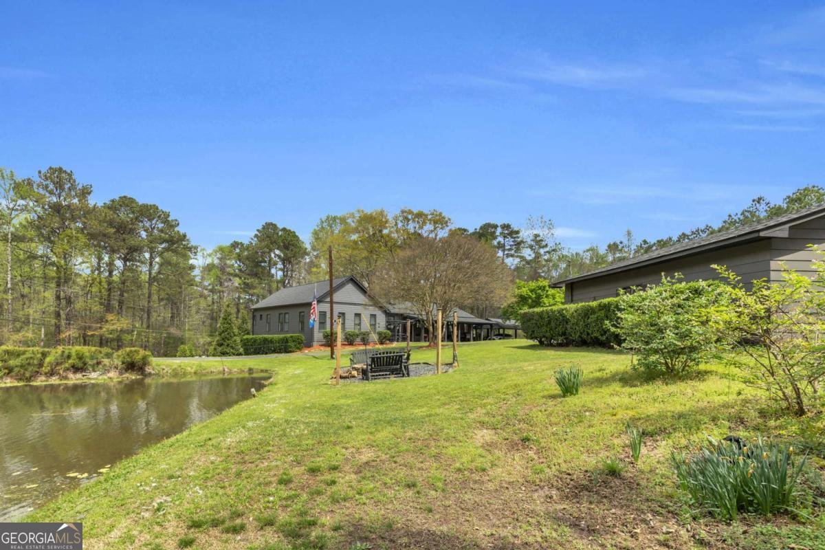 6585 QUEEN MILL Road Mableton - 59