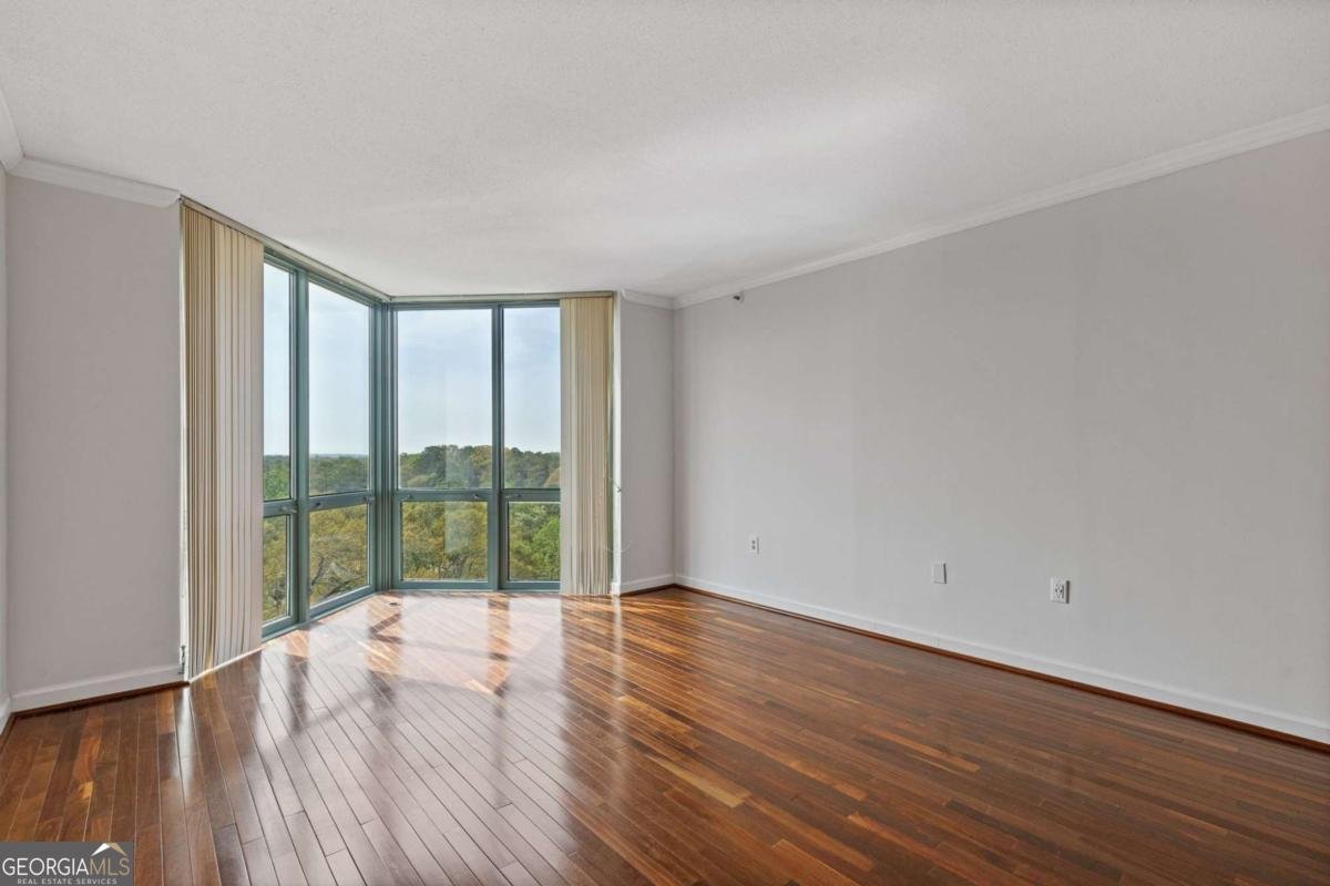 2870 Pharr Court South Atlanta - 14