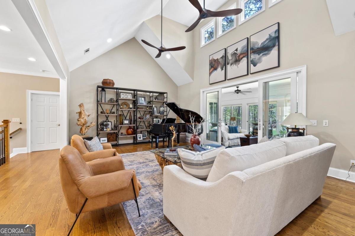 2701 Parrotts Point Road Greensboro - 10