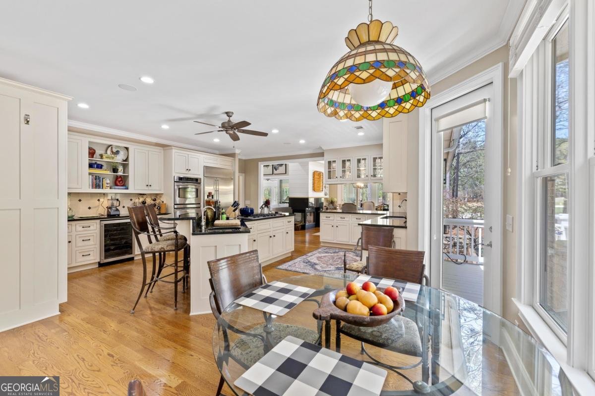2701 Parrotts Point Road Greensboro - 19