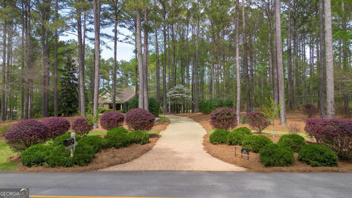 2701 Parrotts Point Road Greensboro - 2