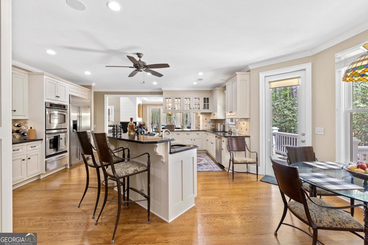 2701 Parrotts Point Road Greensboro - 20