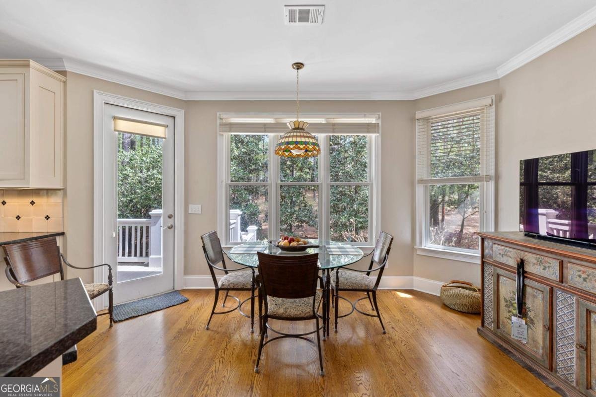 2701 Parrotts Point Road Greensboro - 21