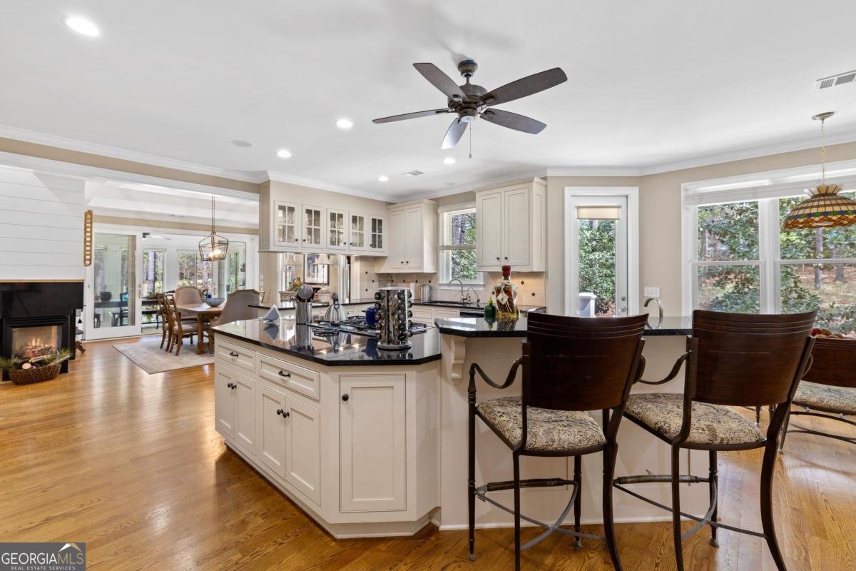 2701 Parrotts Point Road Greensboro - 22