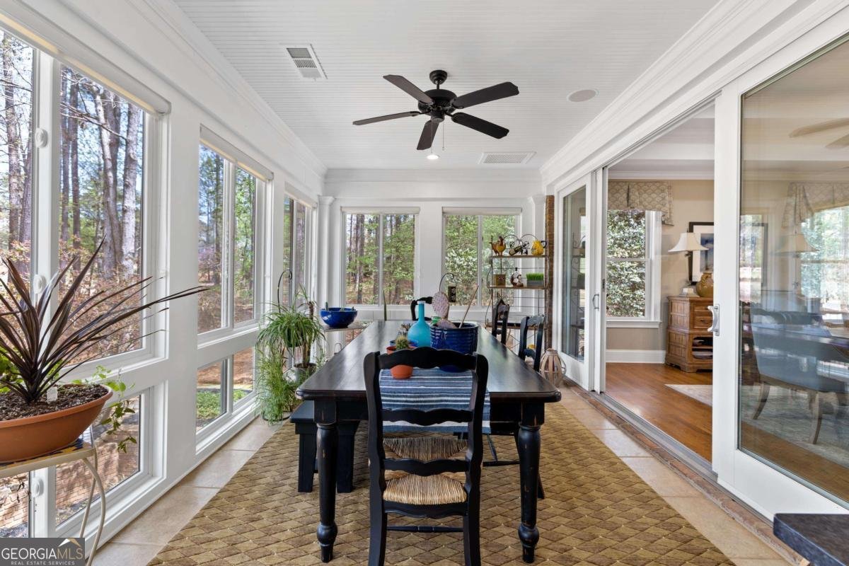 2701 Parrotts Point Road Greensboro - 24