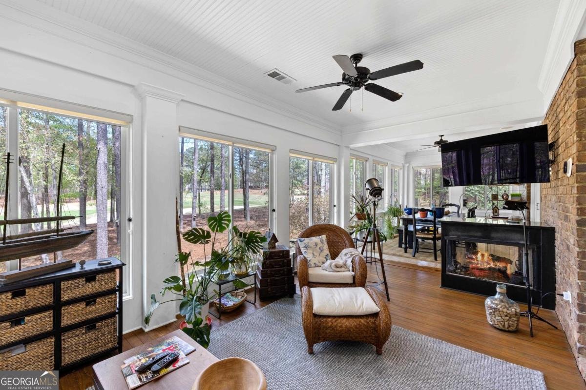 2701 Parrotts Point Road Greensboro - 25