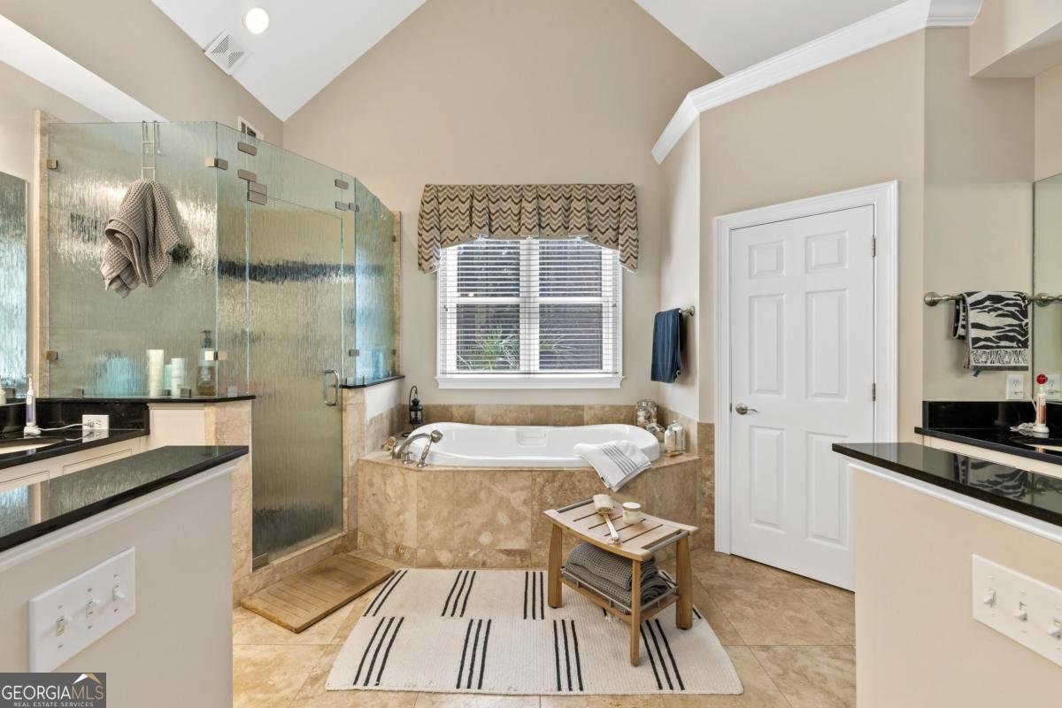 2701 Parrotts Point Road Greensboro - 32