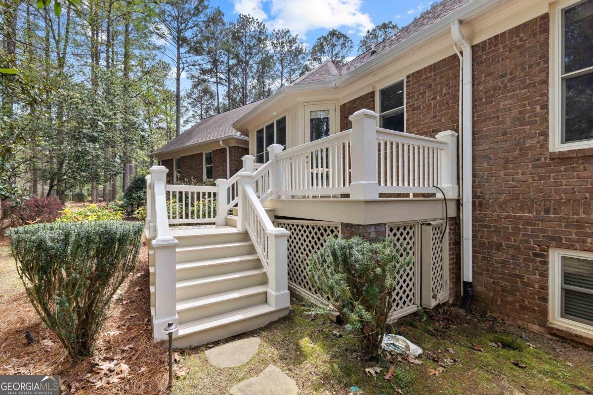 2701 Parrotts Point Road Greensboro - 56