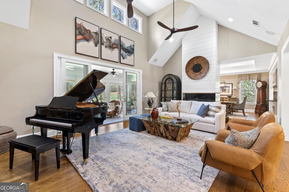 2701 Parrotts Point Road Greensboro - 8