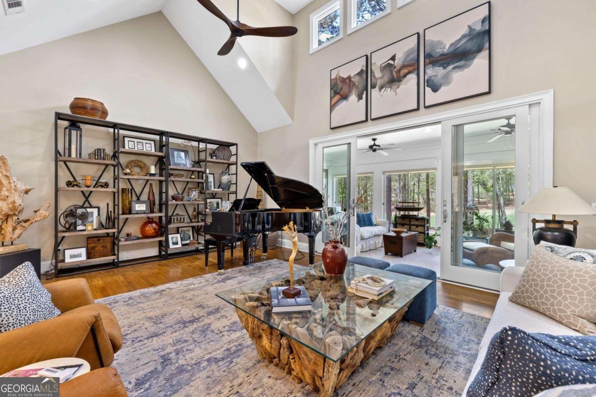 2701 Parrotts Point Road Greensboro - 9