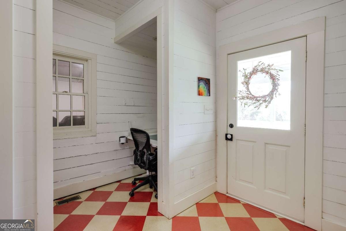 4990 Barnett Shoals Road Athens - 30