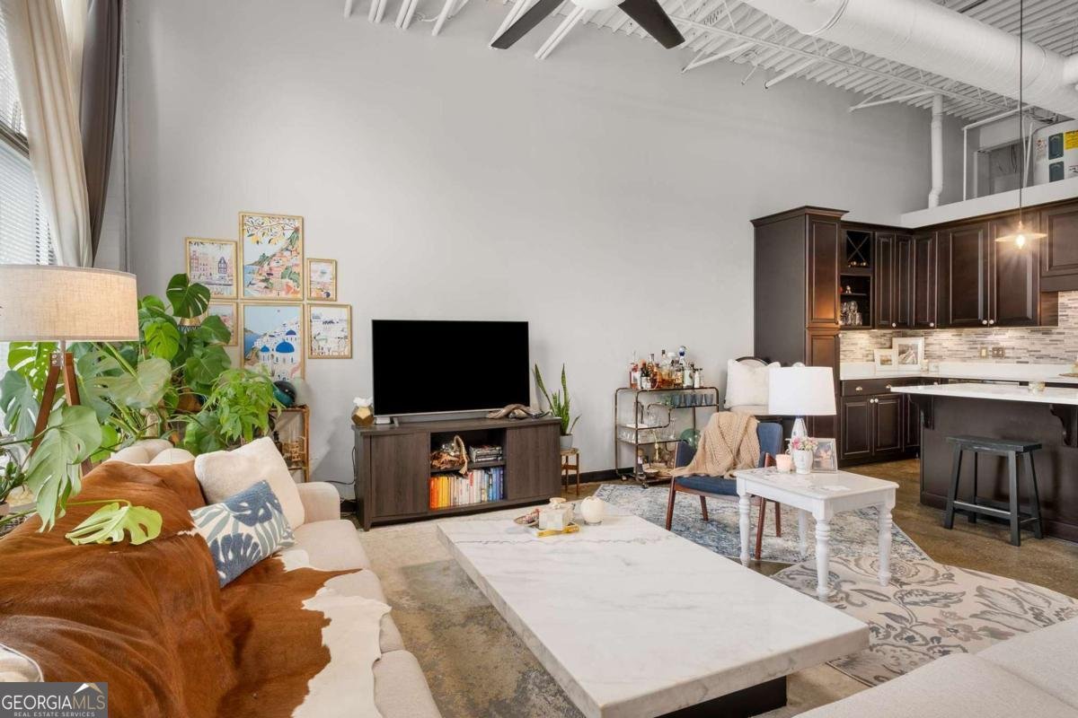 5200 Peachtree Road Atlanta - 2